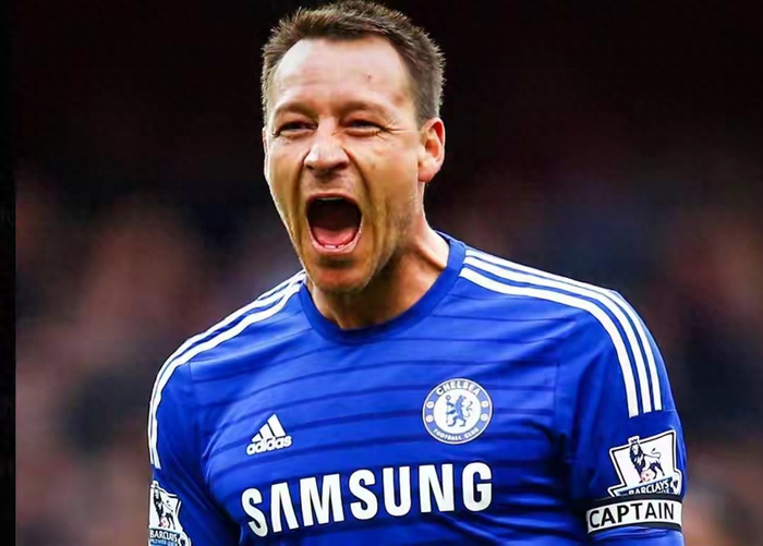 LOL赛事直播-34岁铁人范戴克,英超第一中卫之争竟被他“踢”成连续剧?|约翰·特里|格拉文贝尔奇|利物浦|C罗|特里_新浪体育_新浪新闻